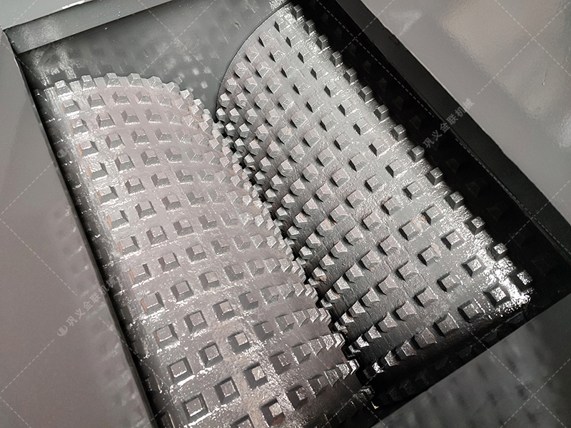 雙齒輥破碎機(jī)相比傳統(tǒng)破碎機(jī)具有哪些優(yōu)勢(shì)？