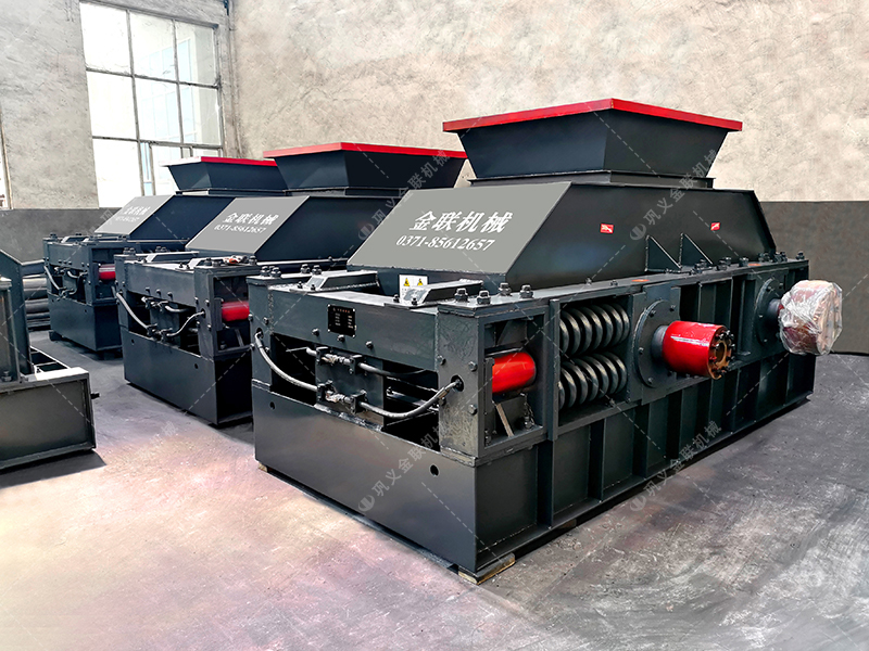 對輥破碎機(jī)的主要優(yōu)勢有哪些？選購對輥破的注意事項(xiàng)