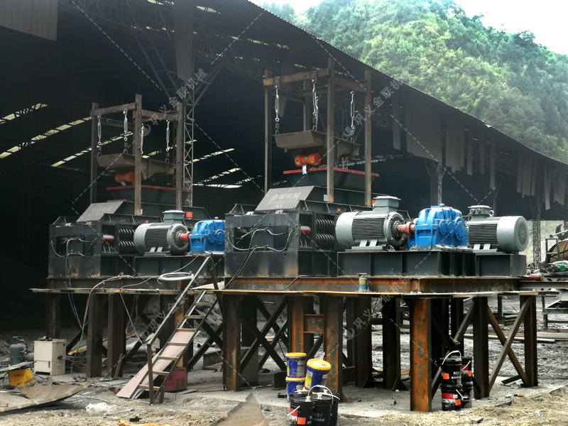 大型砂石廠購置一臺重型對輥破碎機需要投資多少？